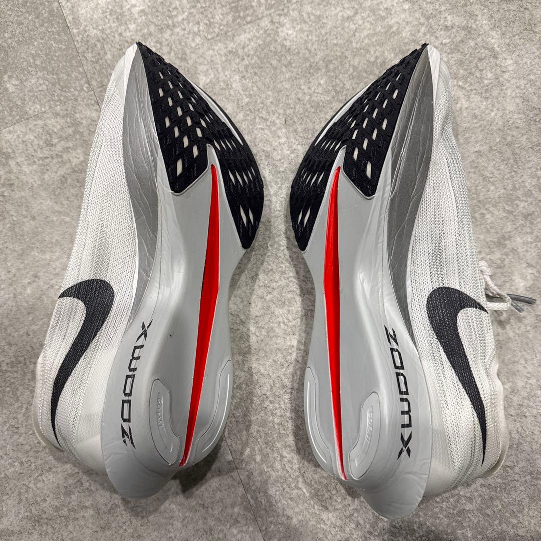 【新品・未使用】Nike Streakfly2 (27.5cm)