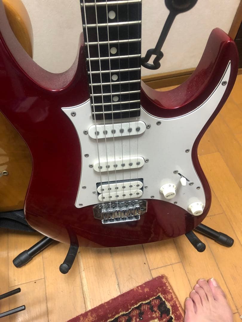 Ibanez エレキギター レッド