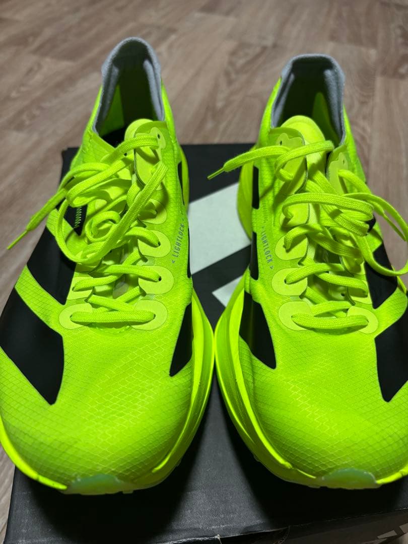 ADIDASアディオスPRO4