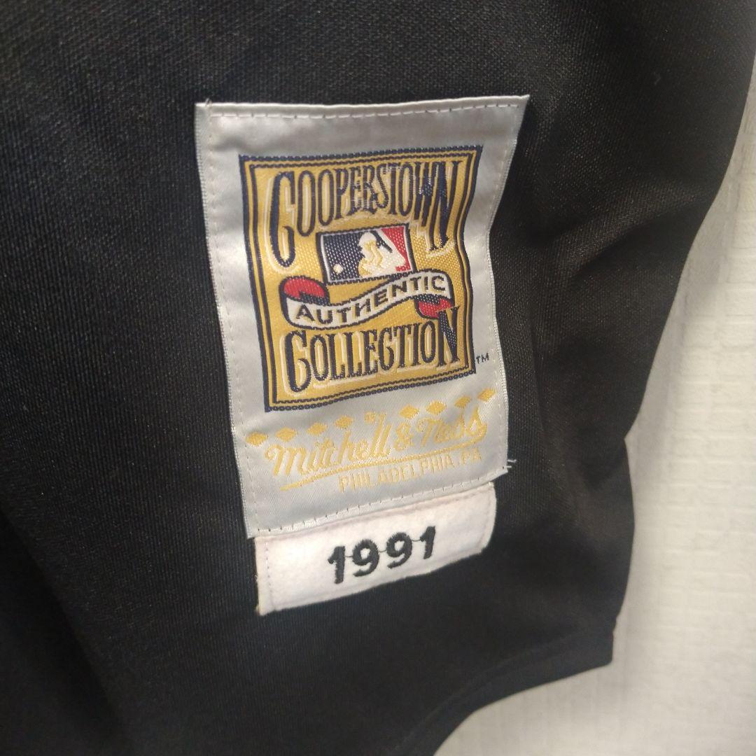 激レア　新品　タグ付き　定価400ドル　Chicago White Sox　L