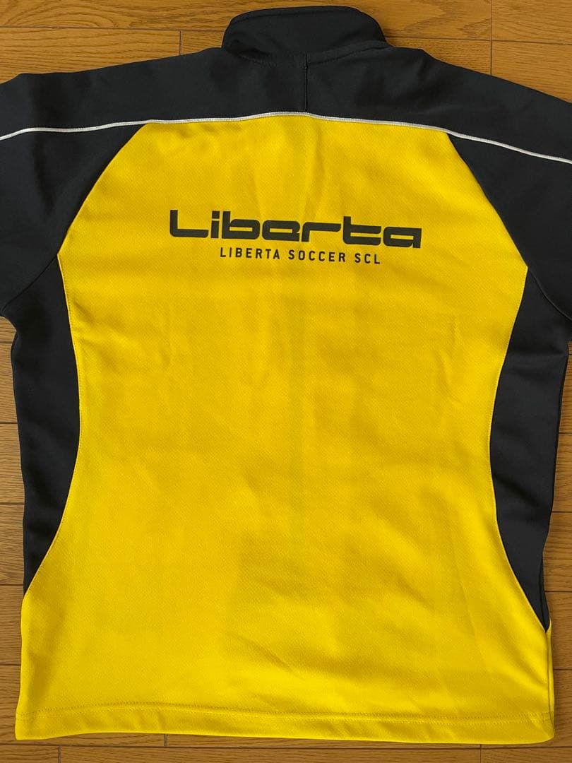リベルタ LIBERTA サッカー スクール ジャージ 上下 セット １６０