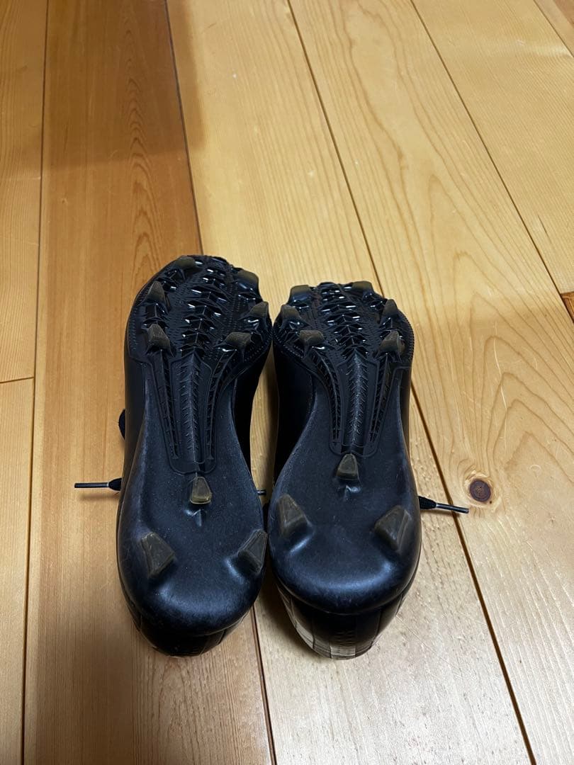 adidas アディゼロF50 ナイト　ブラックパック