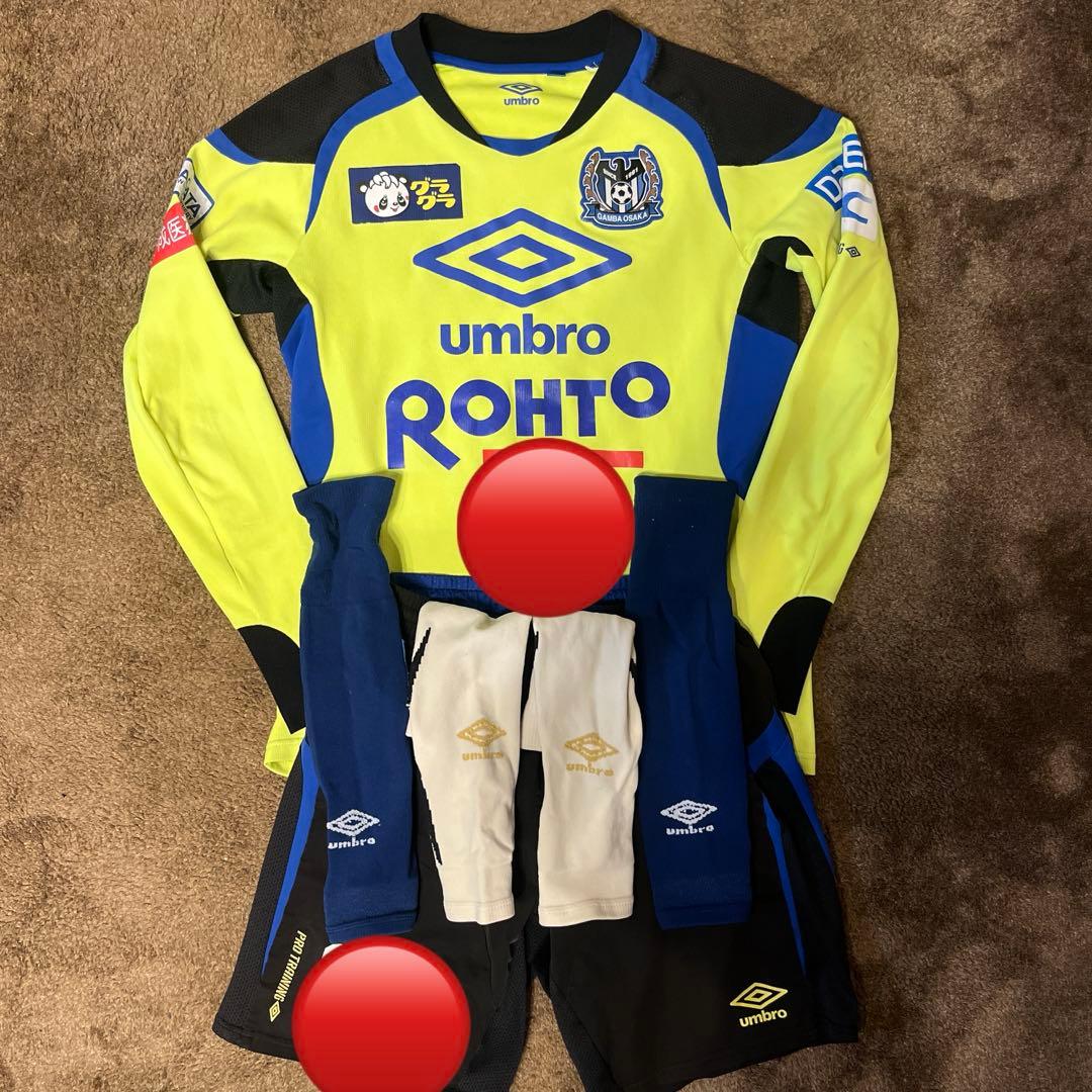 ガンバ大阪 トレーニングウェア 上下セット M-L カットソックス付き