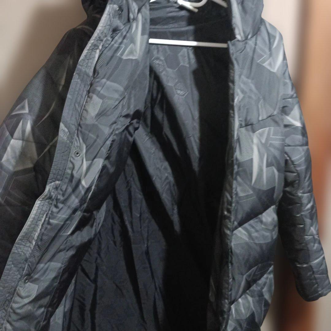 3児の母！【美品】ATHLETA 幾何学模様 ベンチコートSサイズ