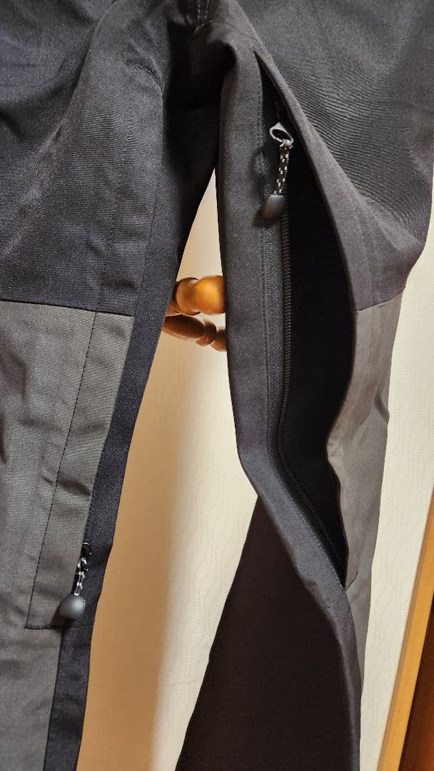 ​【美品】BONFIRE スノーボードウェア 上下セット M/L 透湿防水