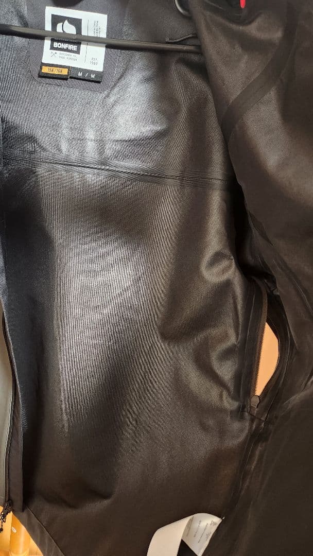 ​【美品】BONFIRE スノーボードウェア 上下セット M/L 透湿防水