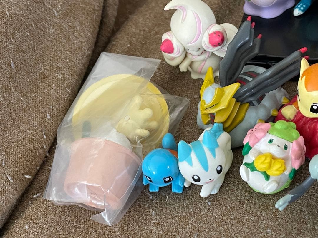【大量まとめ売り】ポケモン　ミニフィギュア　ガチャ系　モンコレ ピカチュウ