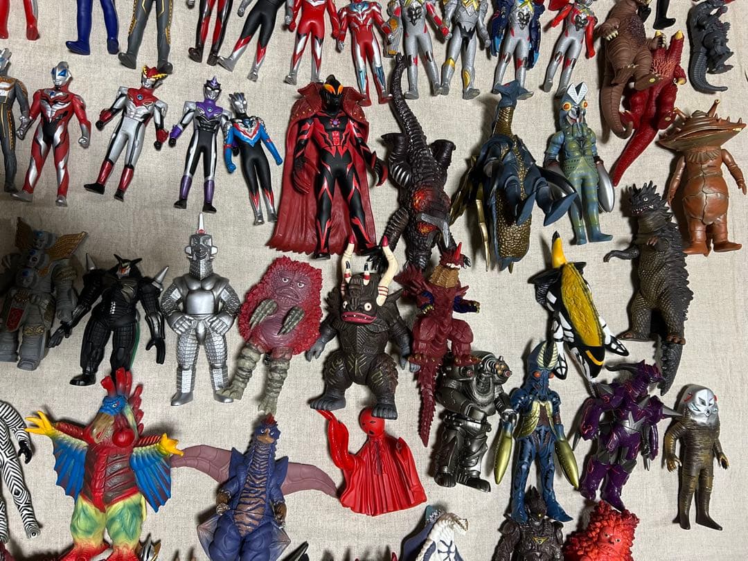 ウルトラマン　ウルトラ怪獣　仮面ライダー　ビッグソフビ　まとめ112体