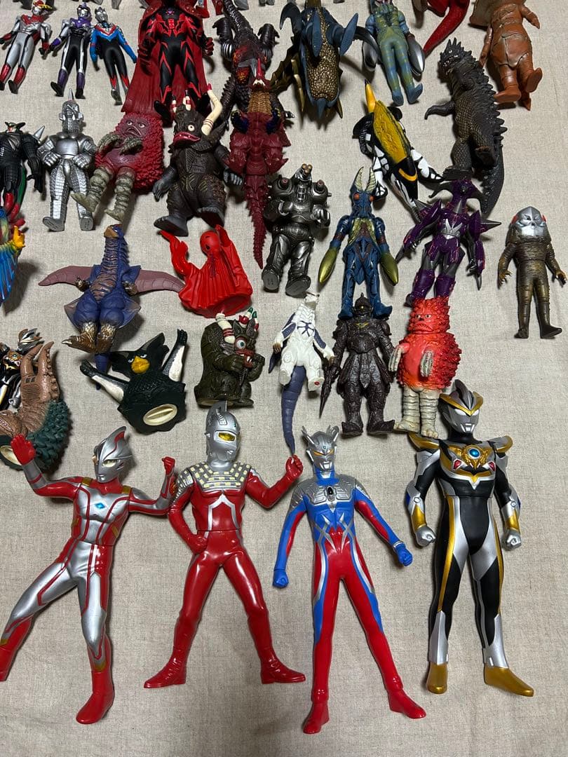 ウルトラマン　ウルトラ怪獣　仮面ライダー　ビッグソフビ　まとめ112体