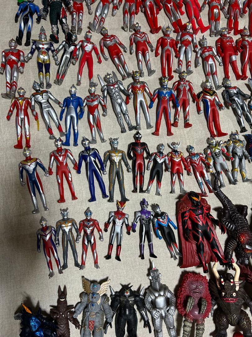 ウルトラマン　ウルトラ怪獣　仮面ライダー　ビッグソフビ　まとめ112体