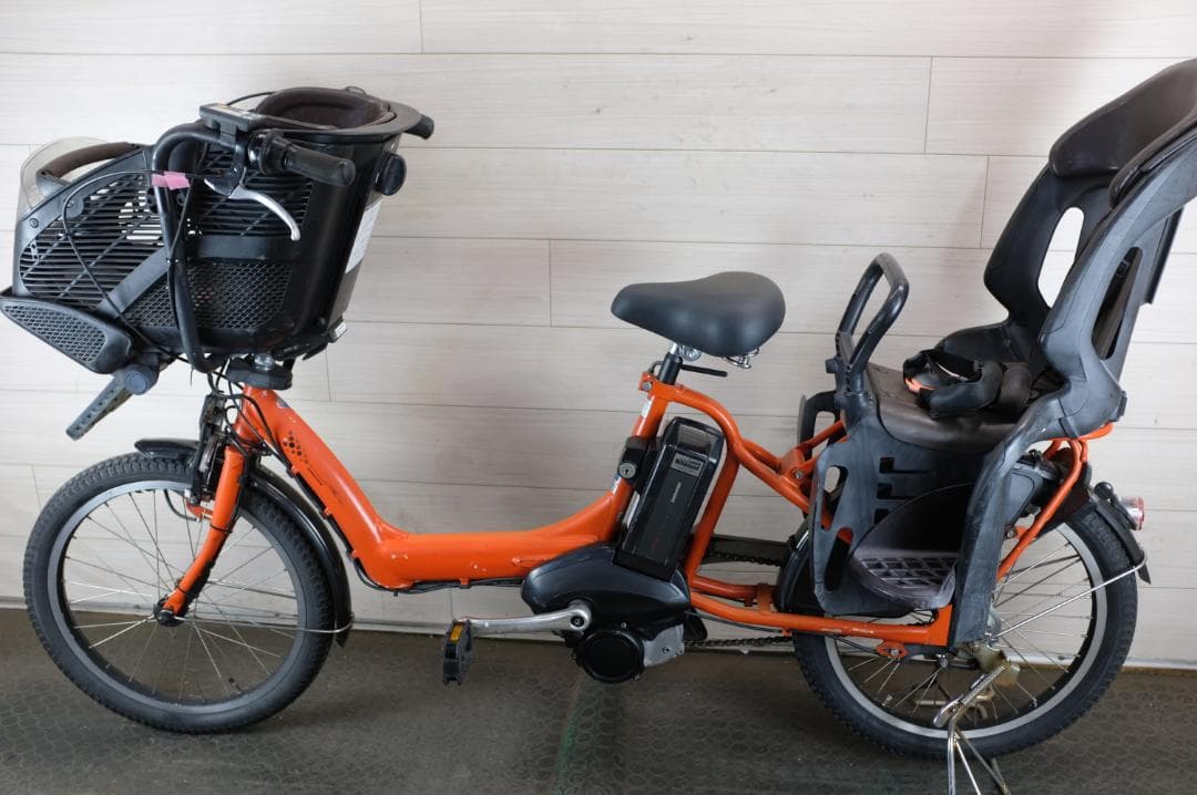 M*j様 電動自転車ヤマハPAS　KISS　20インチ　3段　12.8Ah充電器