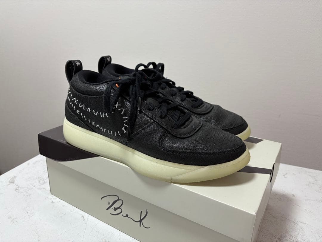 バッシュ　NIKE BOOK 1 29センチ
