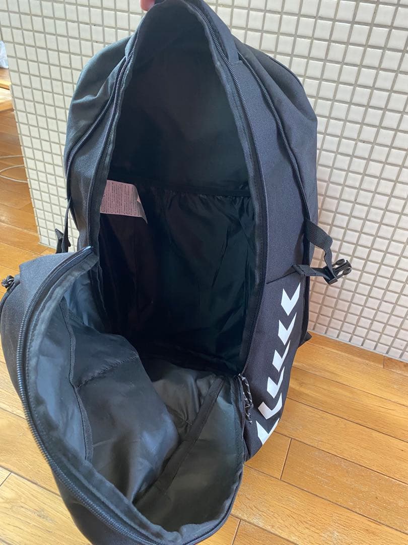 hummel（ヒュンメル）拡張型・保冷保温バックパック　リュック　ブラック