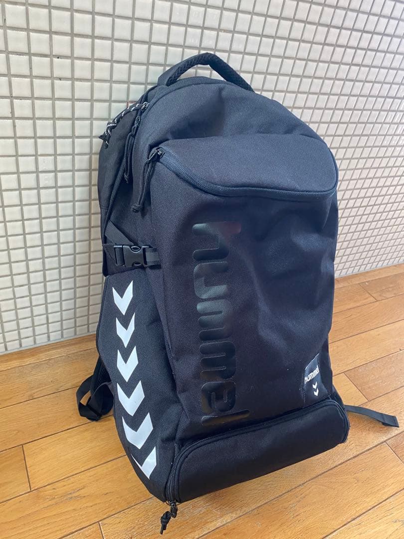 hummel（ヒュンメル）拡張型・保冷保温バックパック　リュック　ブラック