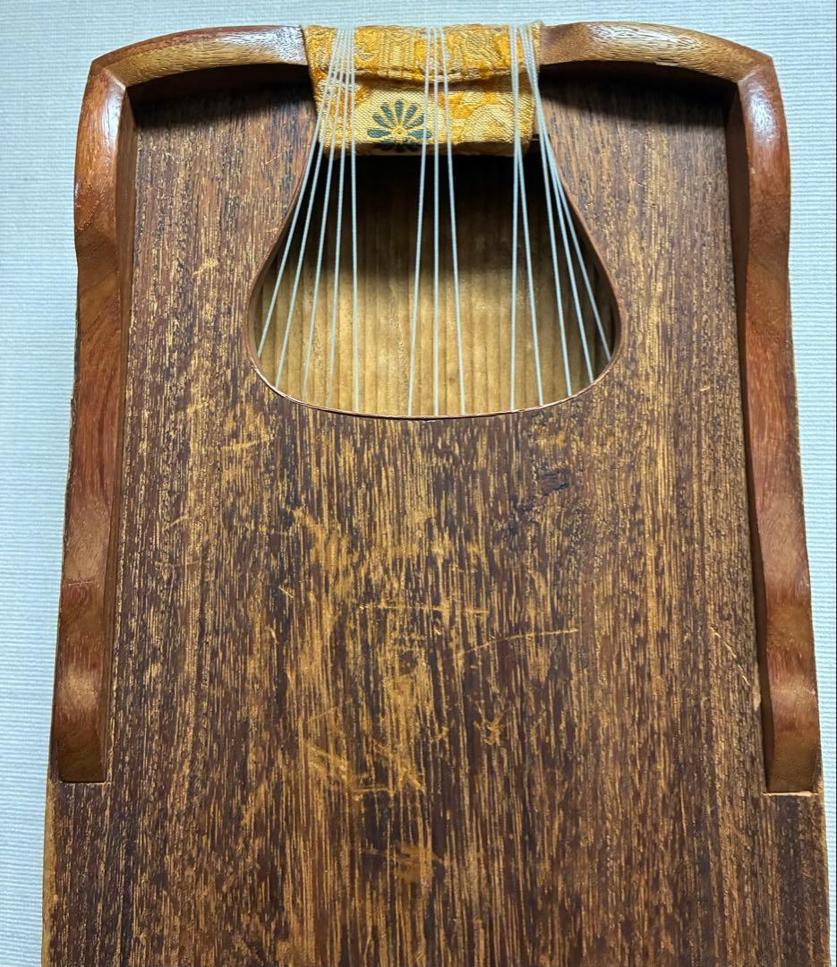 お琴 並み甲 すだれ彫り 良い音色 運賃無料 付属品一式付き
