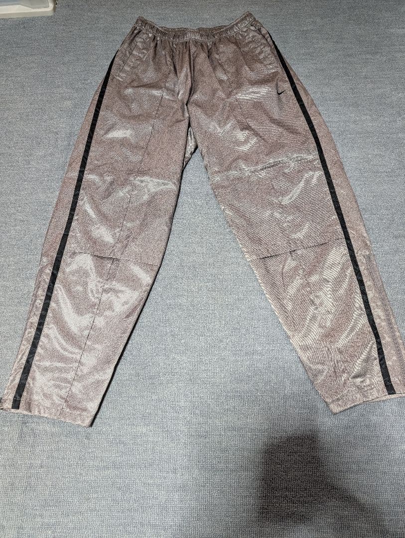NIKE ナイロン ジャージ メタリックシルバー 2001 上下セット XXL