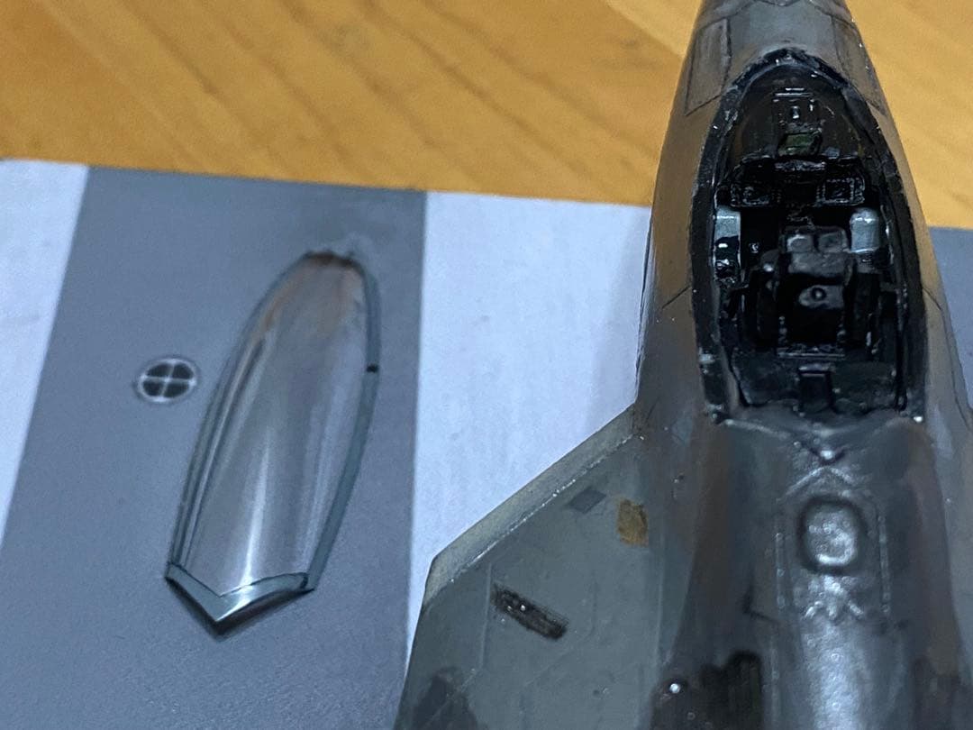 F-22 ラプター　1/72スケールプラモデル完成品