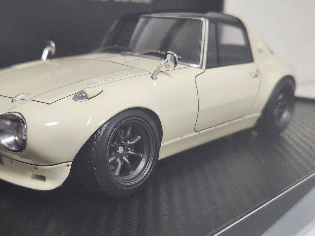 【1/18イグニッションモデル】TOYOTA SPORTS800