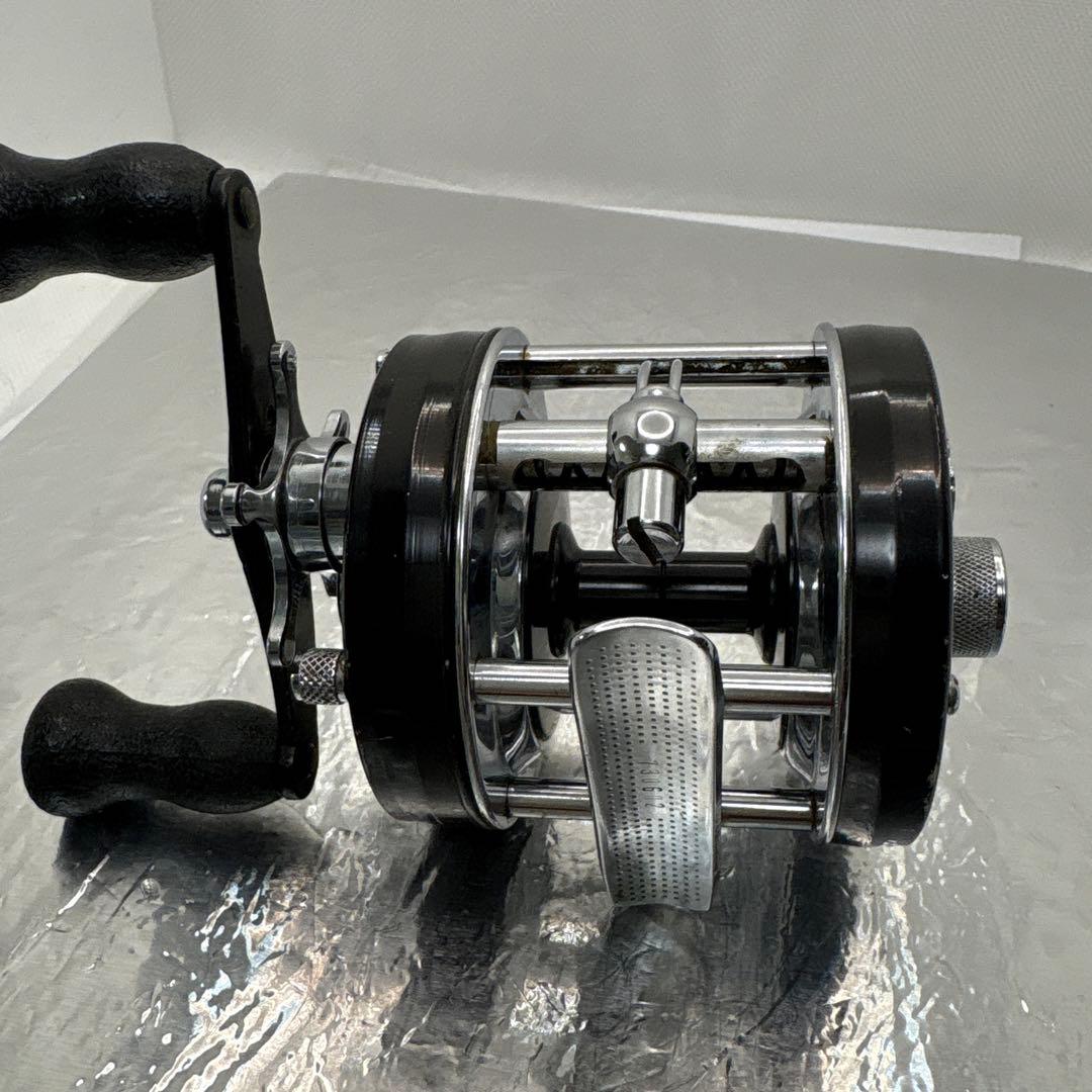 Ambassadeur 5000C ベイトリール