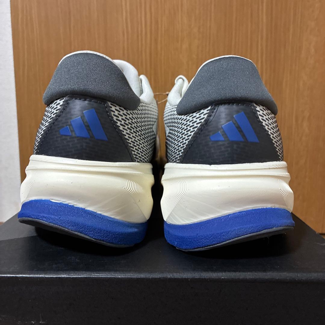 新品　アディダス ランニングシューズ　スーパーノヴァ ライズM 29.5cm