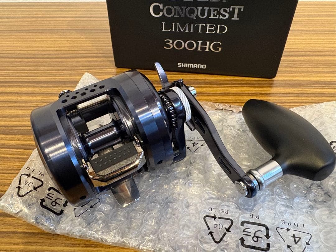 シマノ　OCEA CONQUEST LIMITED 300HG