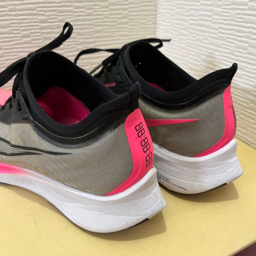ZOOM FLY 3 28cm ズームフライ3 AT8240-600 NIKE