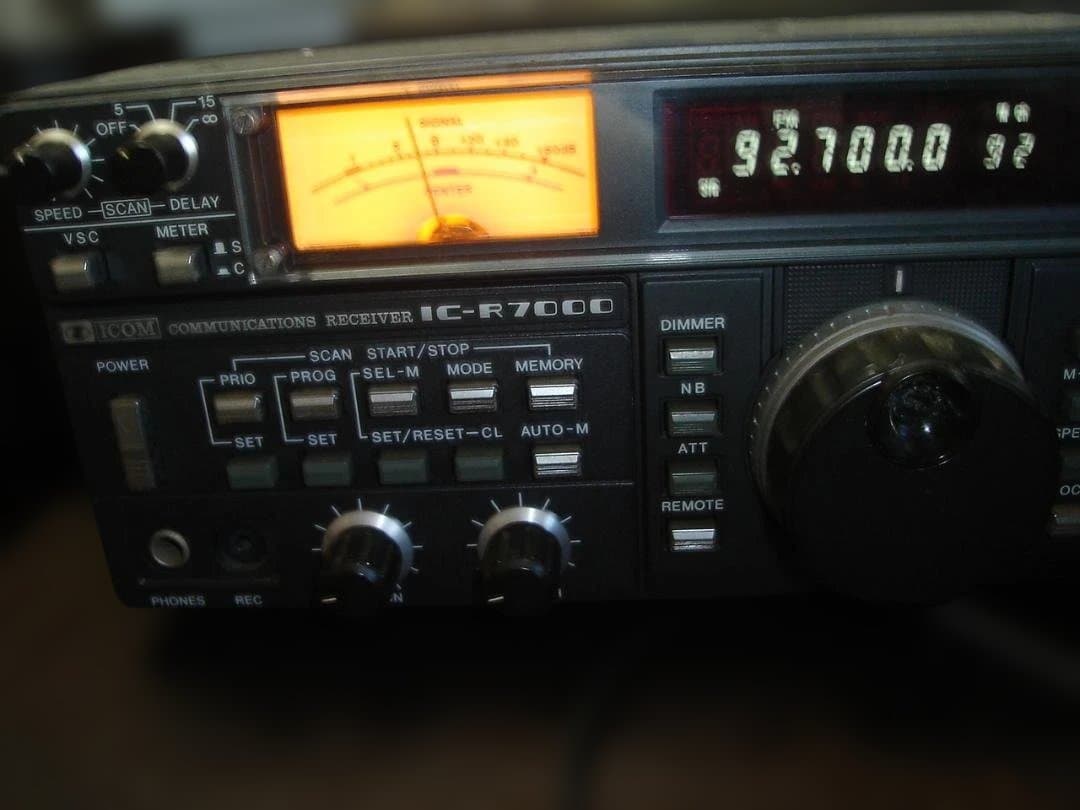 ICOM IC-R7000 受信機【値下げしました】