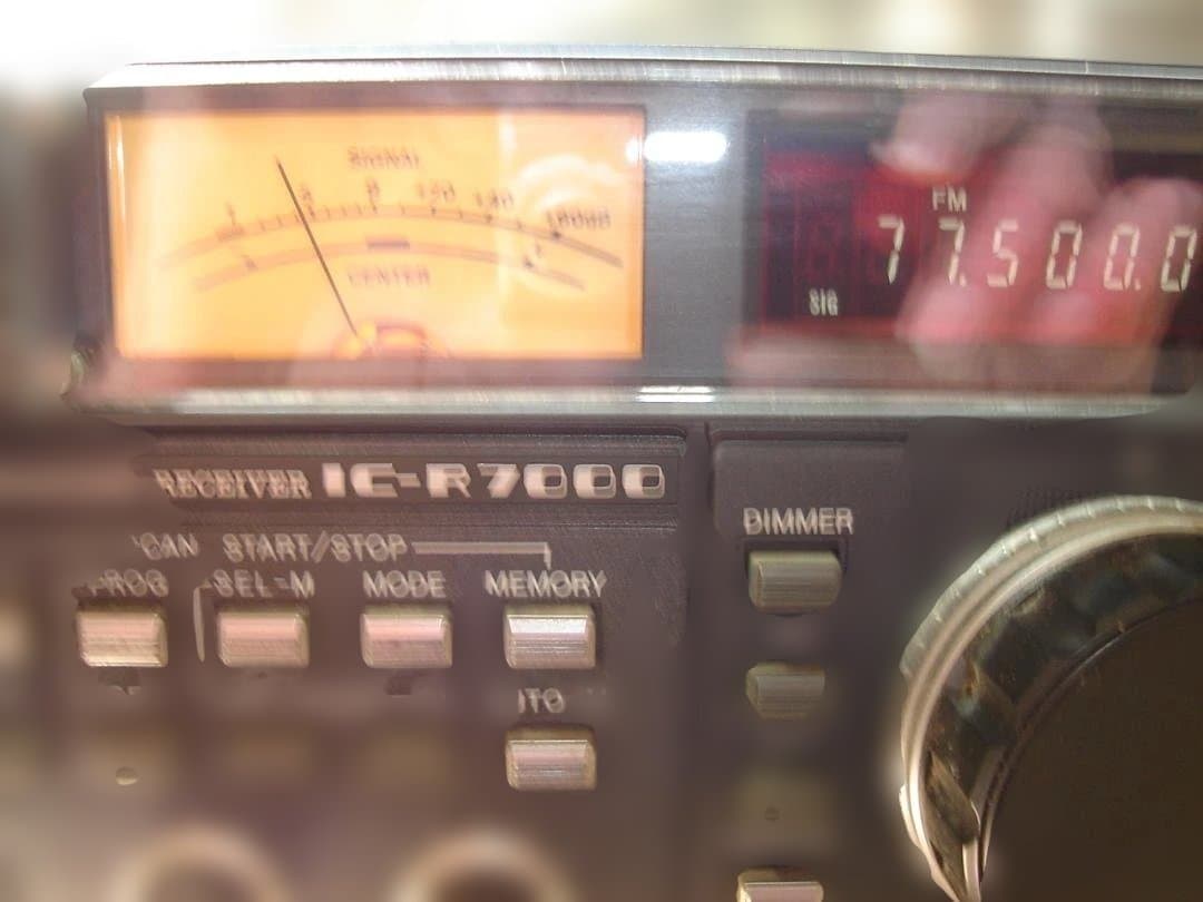 ICOM IC-R7000 受信機【値下げしました】