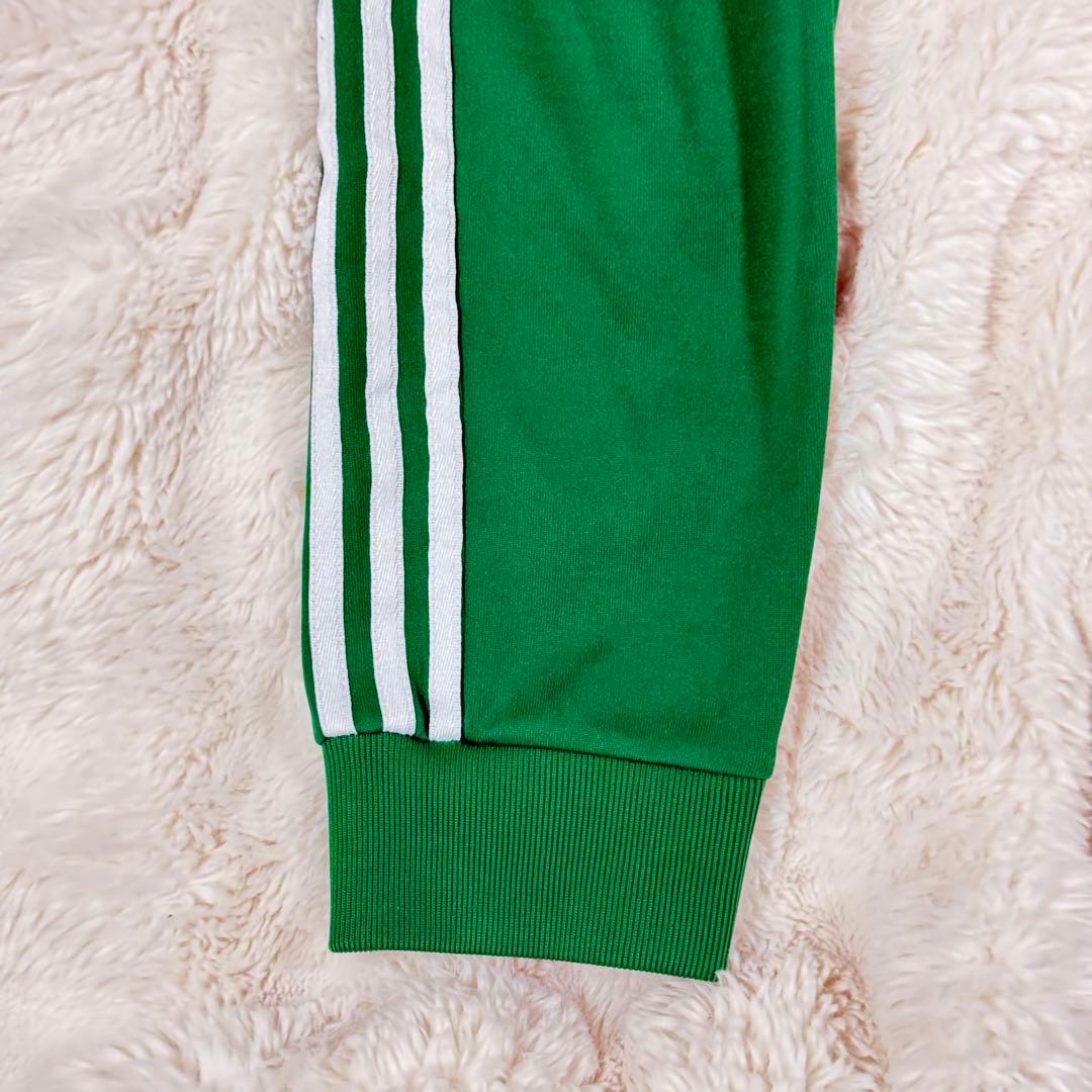 【美品】adidas SSTトラックパンツ 緑 M 人気定番 ストリート映え 春