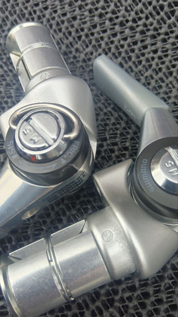 シマノ Shimano　バーコン　バーエンドコントローラー