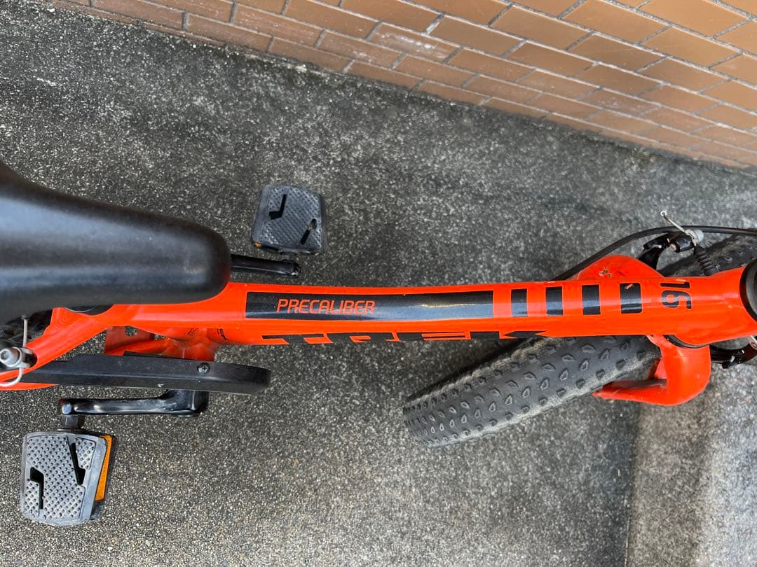 トレック Precaliber 16 オレンジ【整備済・防犯登録抹消済】TREK