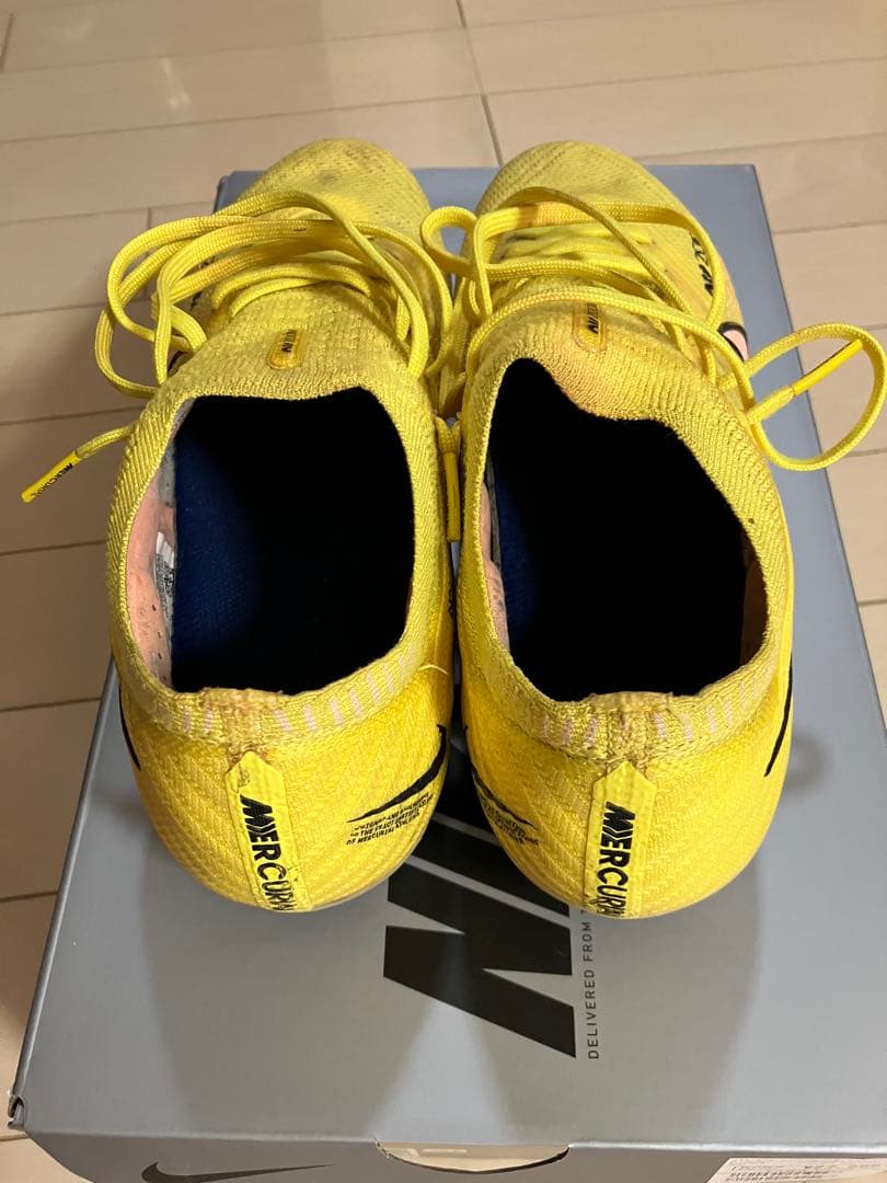 Nike Zoom Mercurial エリートイエロー スパイクシューズ