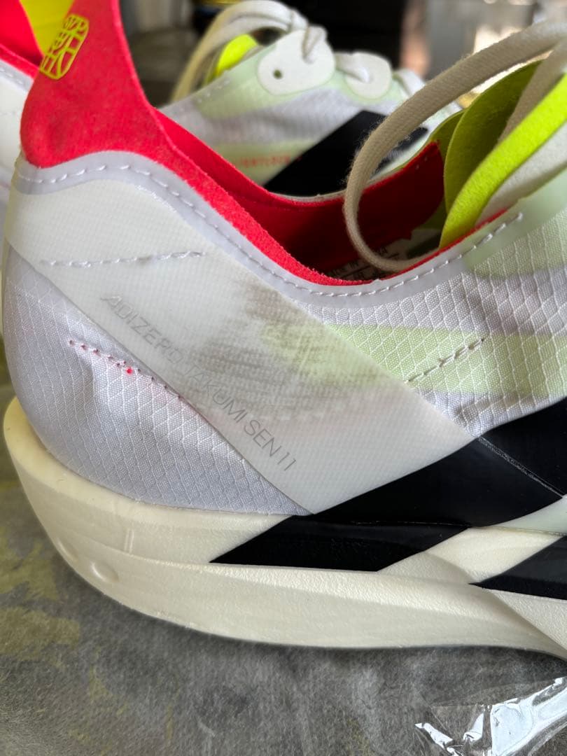 クリーニング済ADIZERO TAKUMI SEN 11 アディゼロタクミセン