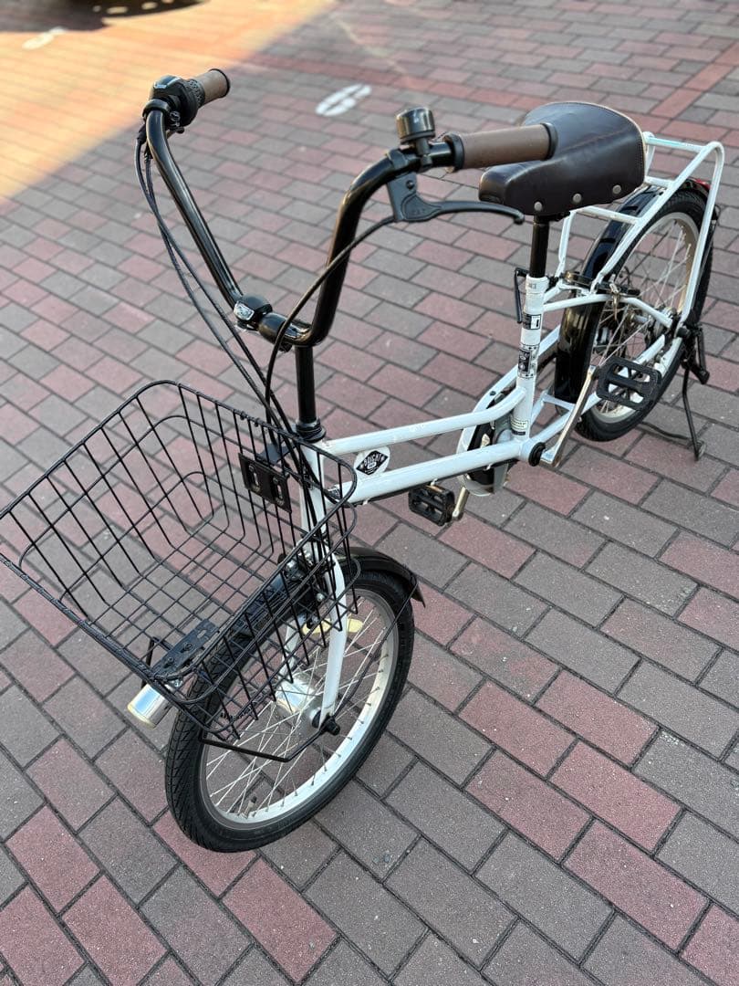 変速付きコンパクトサイクル(20㌅)お届け出来ます。お引き取りも可能です。