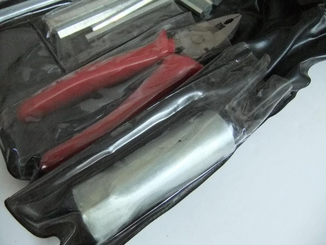 ドカティ　純正　車載工具