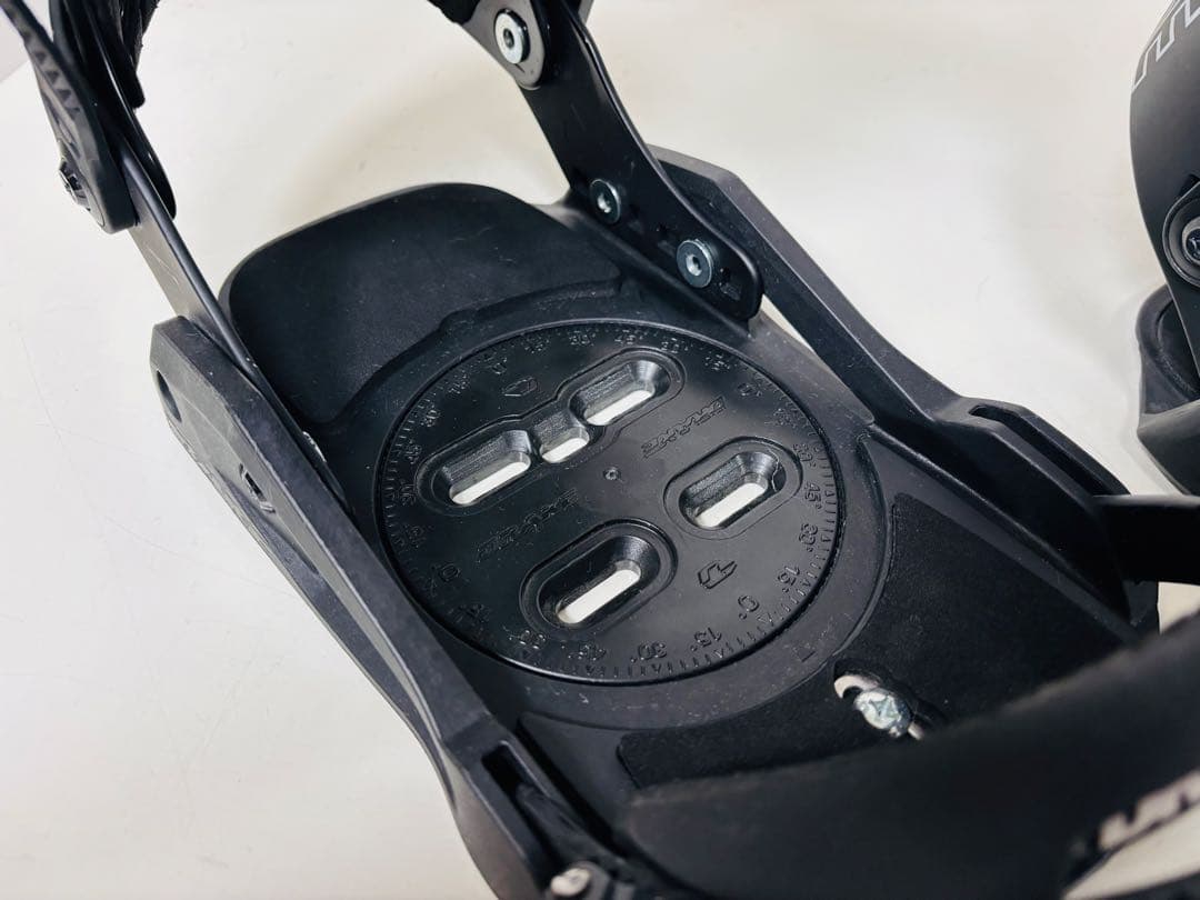 スノーボード DRAKE BINDINGS GT