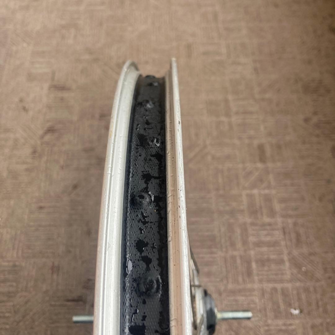 ギュット　前車輪　純正タイヤサイズ　20×2.00 速度センサー内蔵タイプ