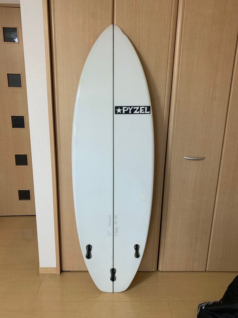 パイゼル　グレムリン　ショートボード5.11 浮力35.6L PU