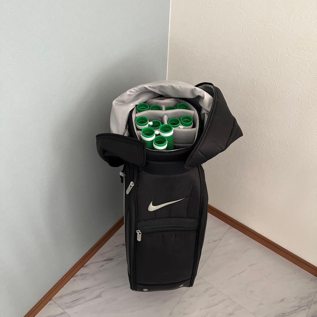 Nike ブラック キャディバッグ