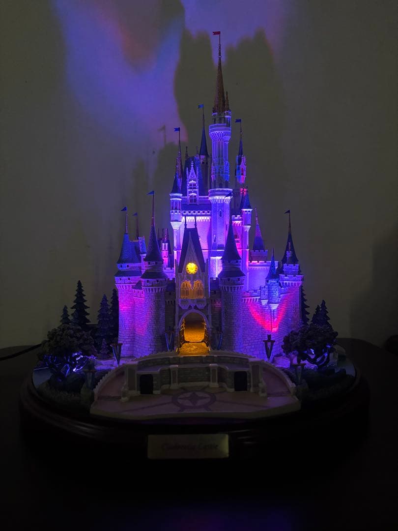 お値下げ中　ディズニー　シンデレラ城　オルショウスキー　希少　ライトアップ