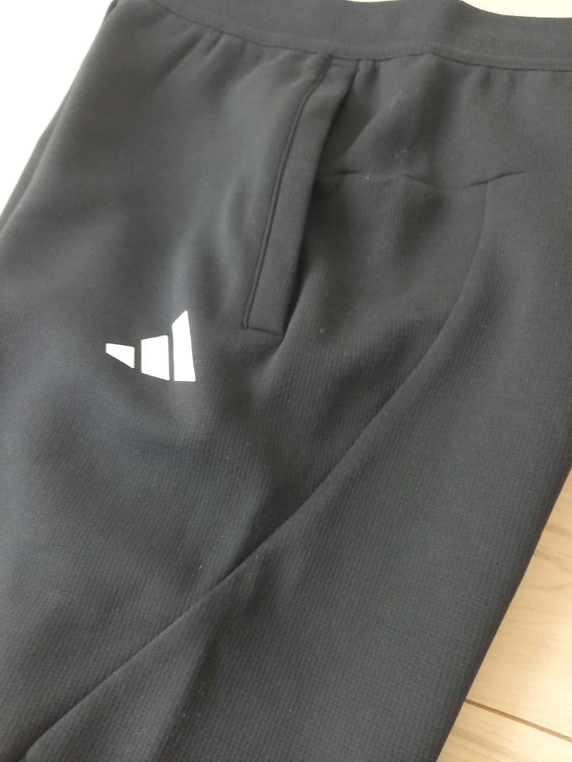 値下げ【新品】adidas アダプテーション アンクル丈 オープンヘムパンツ S
