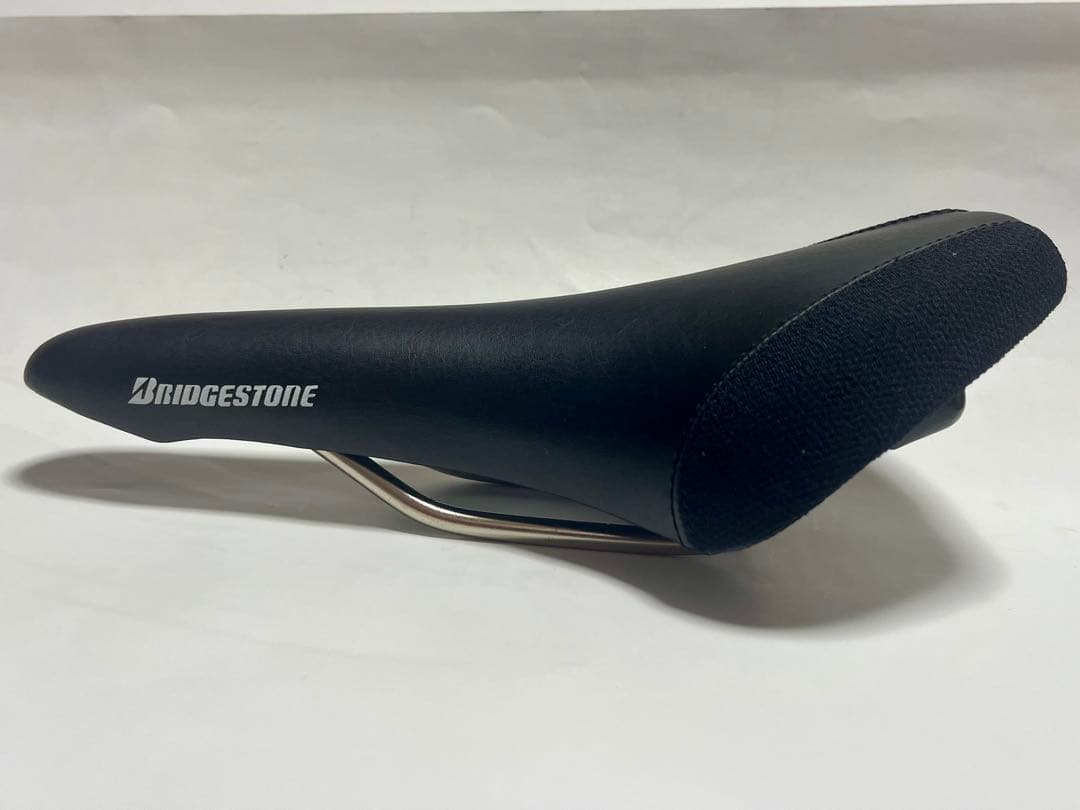 【美品】BRIDGESTONE モールトン純正サドル 新車外し