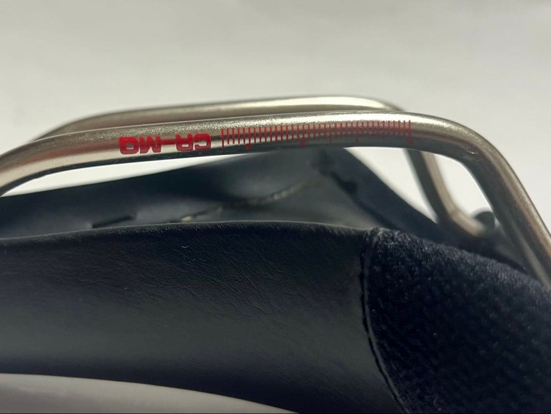 【美品】BRIDGESTONE モールトン純正サドル 新車外し