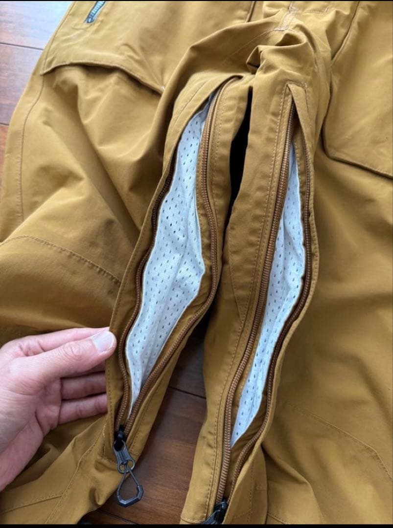 VOLCOMスノーボードウェアRAIN GORE-TEX BIB OVERALL