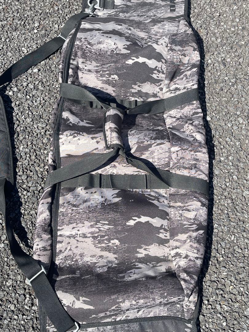 ★OAKLEY★スノーボードケース★総柄★カモフラ★迷彩★スノボ★