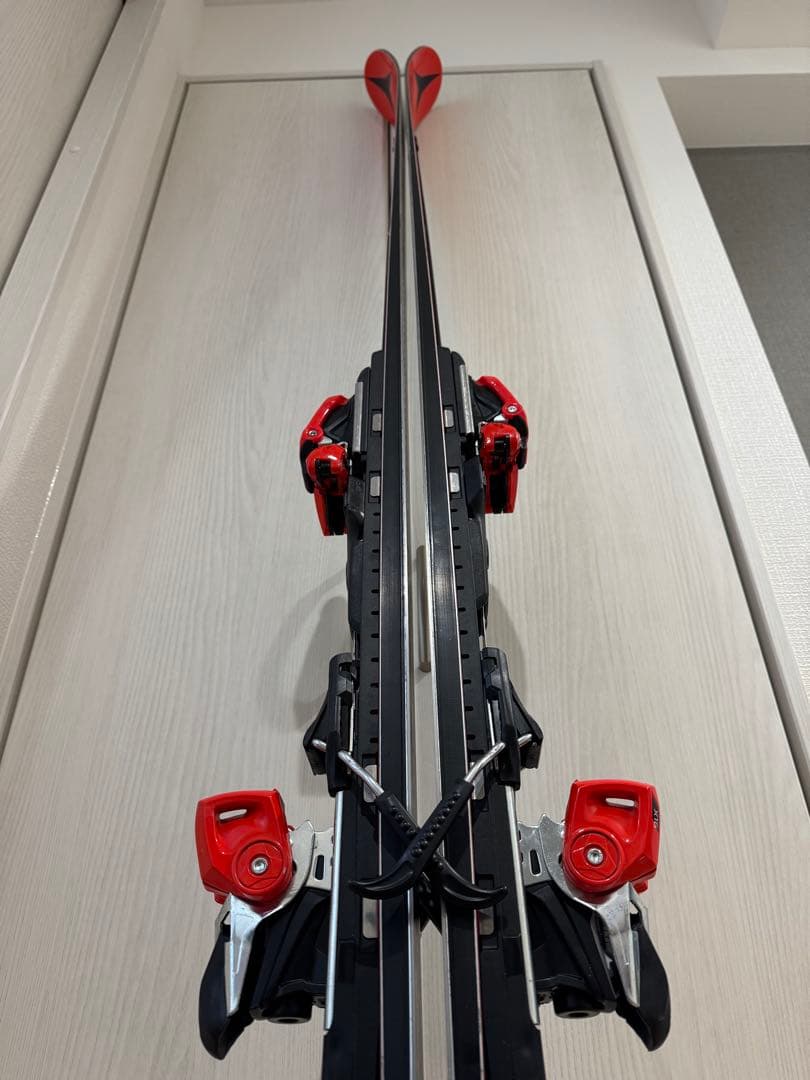 【値引き2/28迄】ATOMIC REDSTER 9 R5 スキー板 190cm