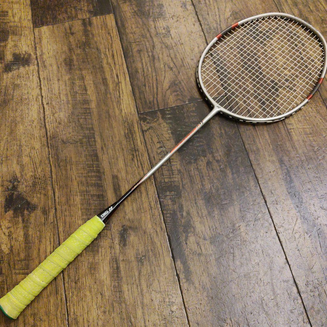 専用YONEX Ti7 チタン7 バドミントンラケット