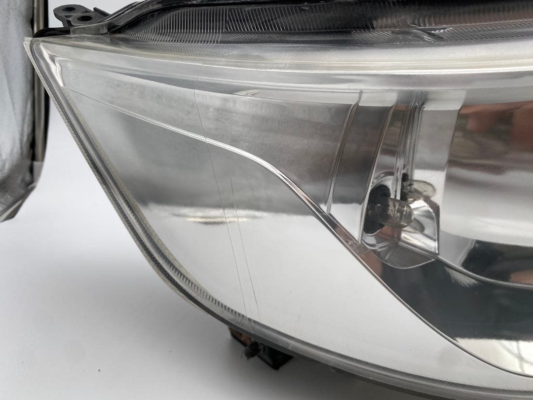 スズキ ワゴンR スティングレー MH23S 純正 HIDヘッドライト左右セット