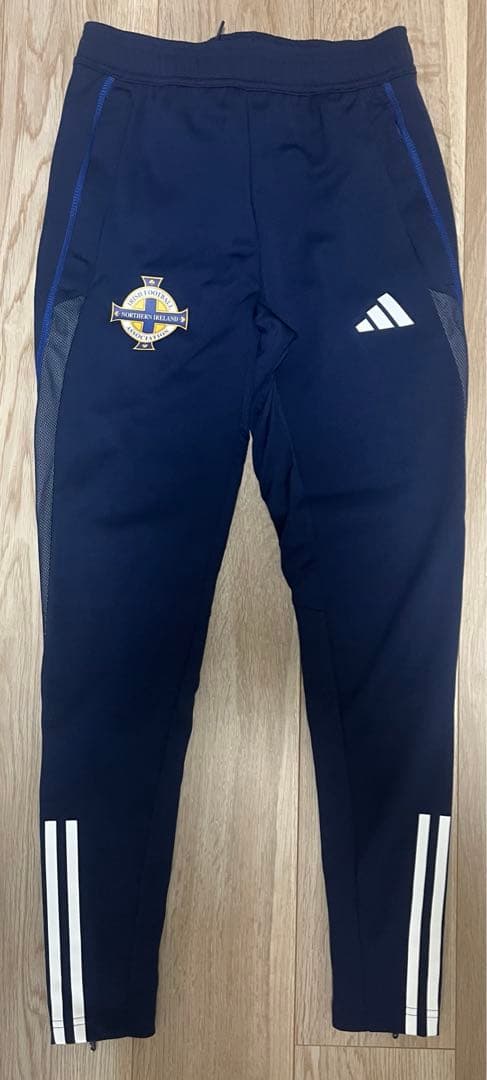 adidas 北アイルランド代表　トラックパンツ　トレーニングパンツ　ジャージ
