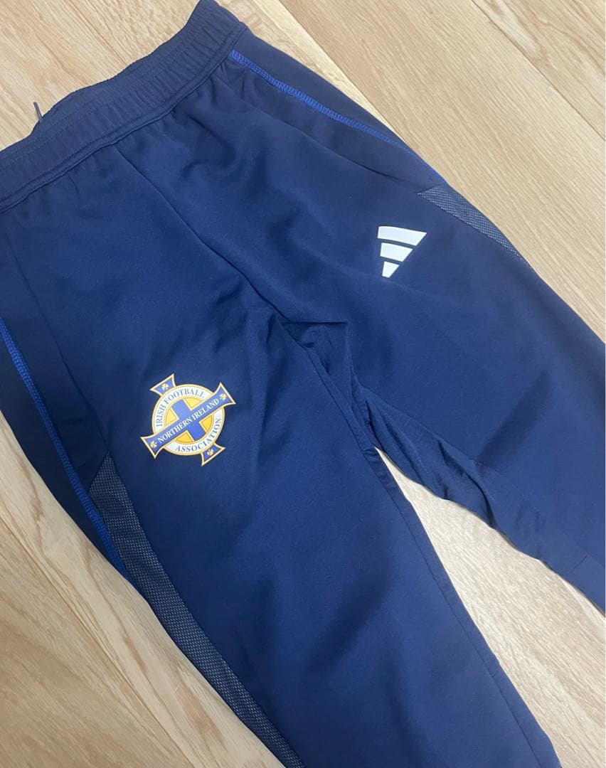 adidas 北アイルランド代表　トラックパンツ　トレーニングパンツ　ジャージ